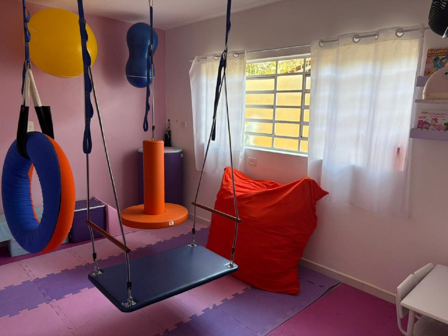Sala de Integração Sensorial da clínica Mundo da Criança